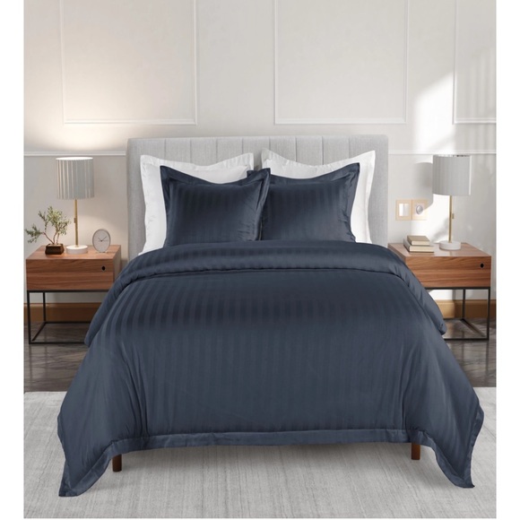 Elegant Navy Comforter Set - Picture 1 of 3